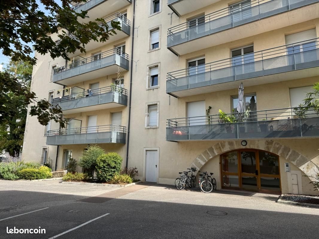 Appartement 2 pièces 46 m² · à Dijon · 46 m² · 124 000 €