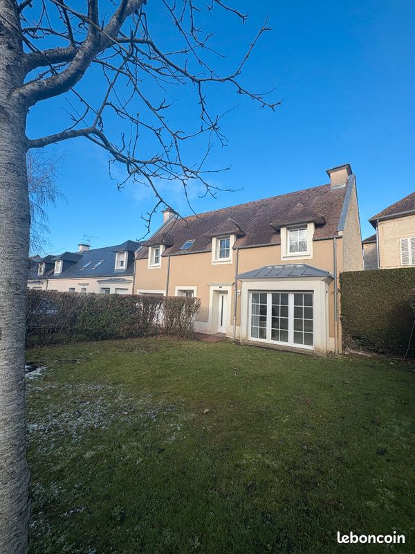 Maison 4 pièces 109 m² · à Mathieu · 109 m² · 1 020 €/mois