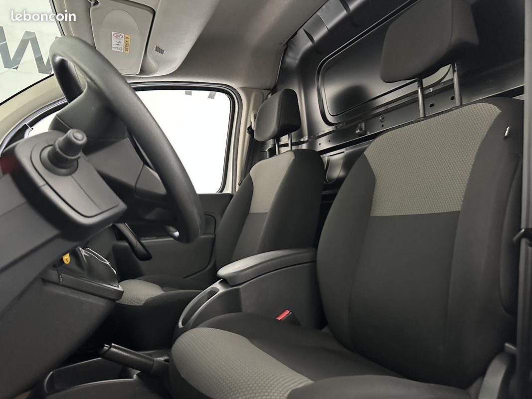 RENAULT KANGOO L1 Z.E. 33 Achat Intégral 2019 II EXPRESS FOURGON Z.E. Extra R-Link PHASE 2 (image 8)