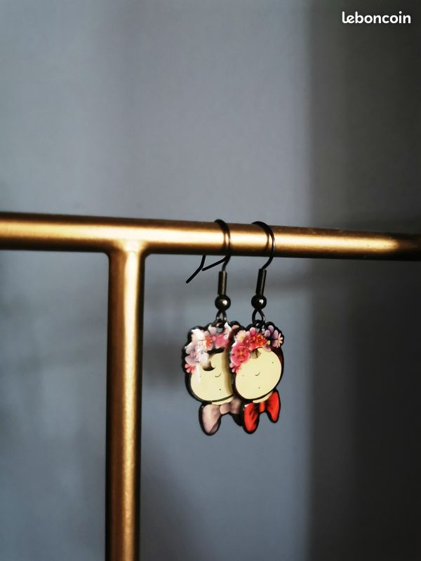 Boucle d'oreille petite fille LA MARELLE (image 1)