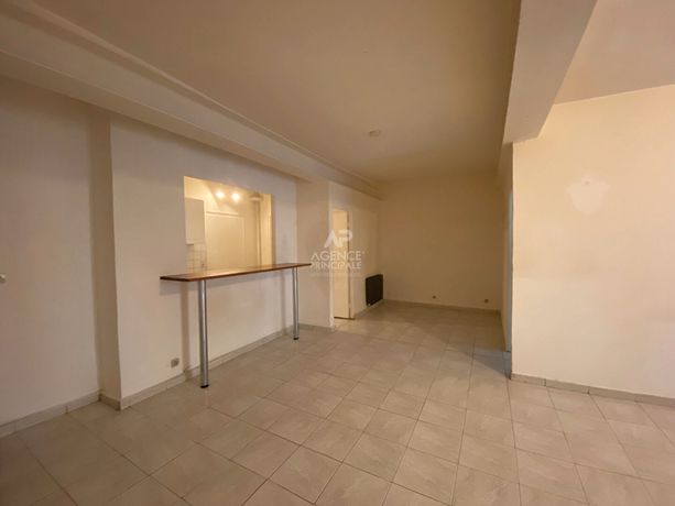 Appartement a louer pontoise - 2 pièce(s) - 56 m2 - Surfyn