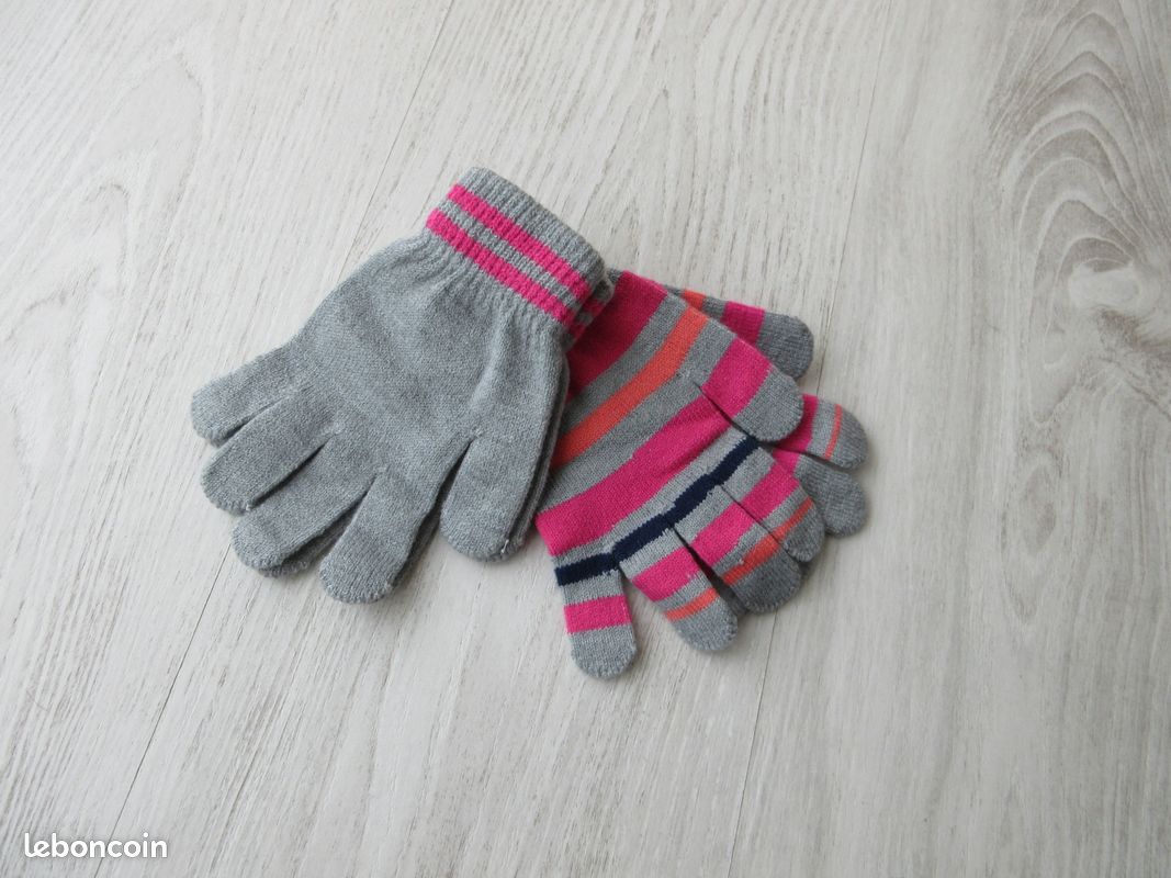 Lot gants fille neufs TU (image 1)