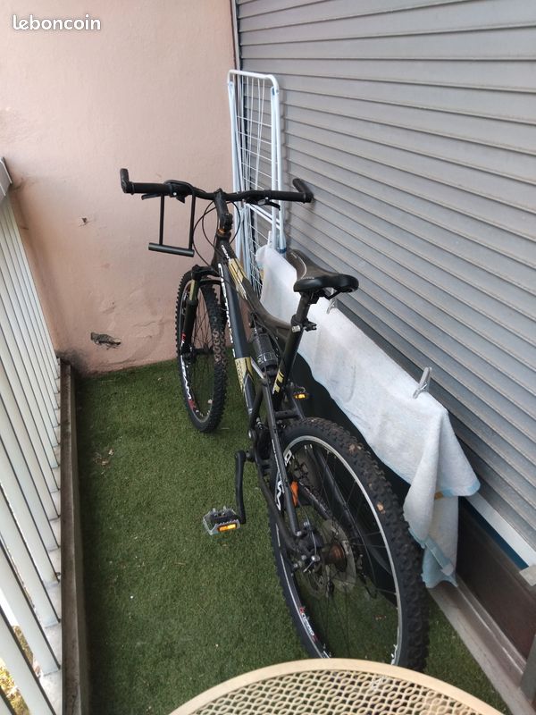 Vend VTT urgent (image 1)