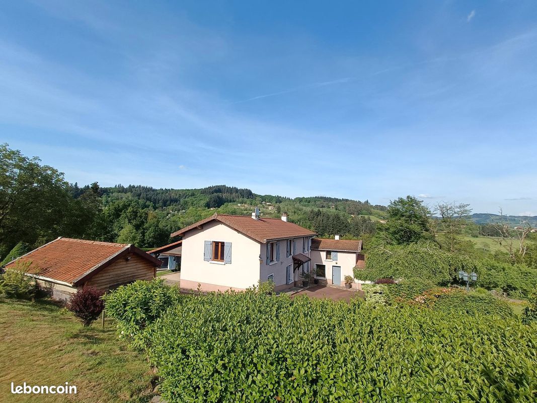 Maison 9 pièces 153 m² · à Cours · 153 m² · 289 000 €