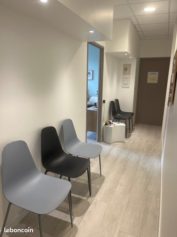 Location bureau (image 3)