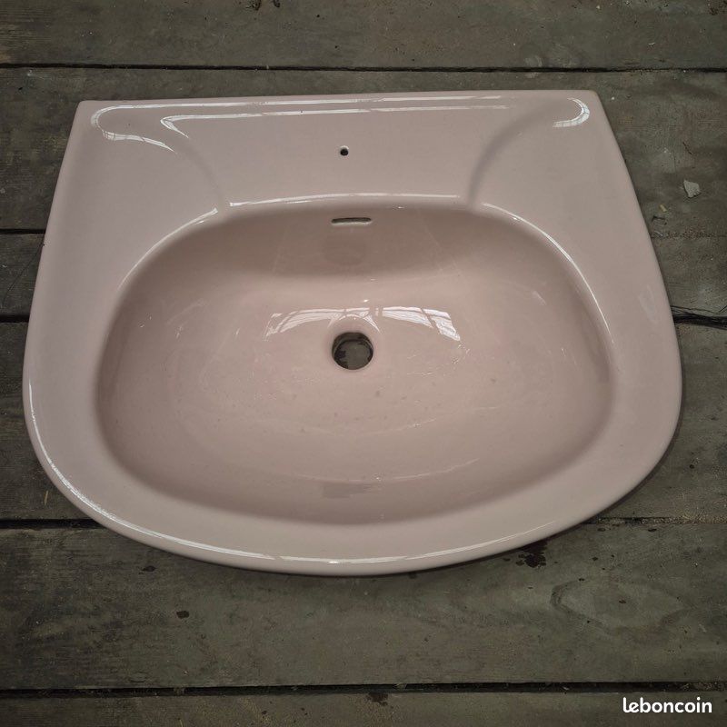 Évier salle de bain (image 1)