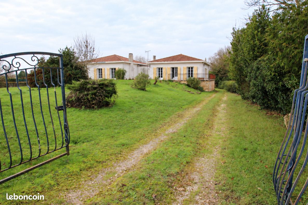 Maison 9 pièces 192 m² · à Saint-Agnant · 192 m² · 291 200 €