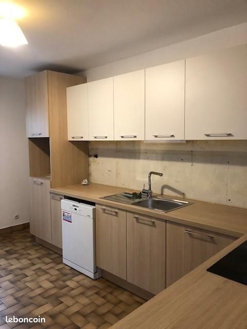 Appartement 4 pièces 89 m² · à Saint-Étienne · 89 m² · 850 €/mois