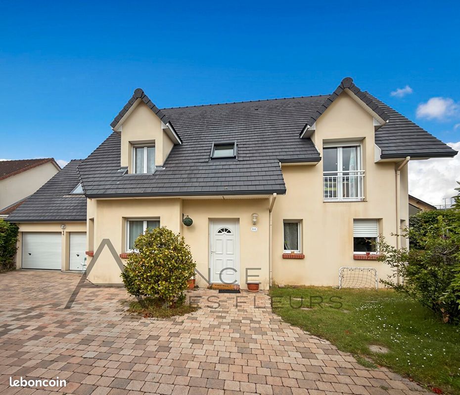 Maison 8 pièces 190 m² · à Cléon · 190 m² · 399 900 €
