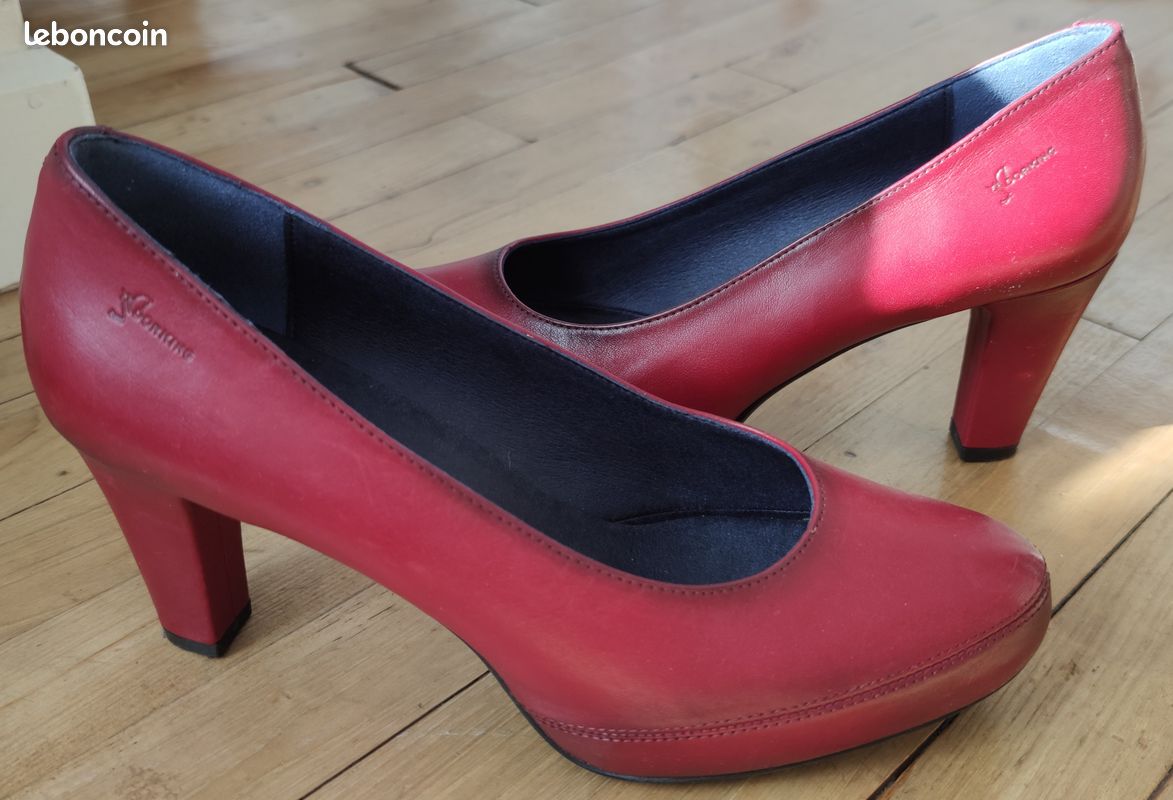 Fluchos Dorking Escarpins rouge bordeaux cuir Talons cm