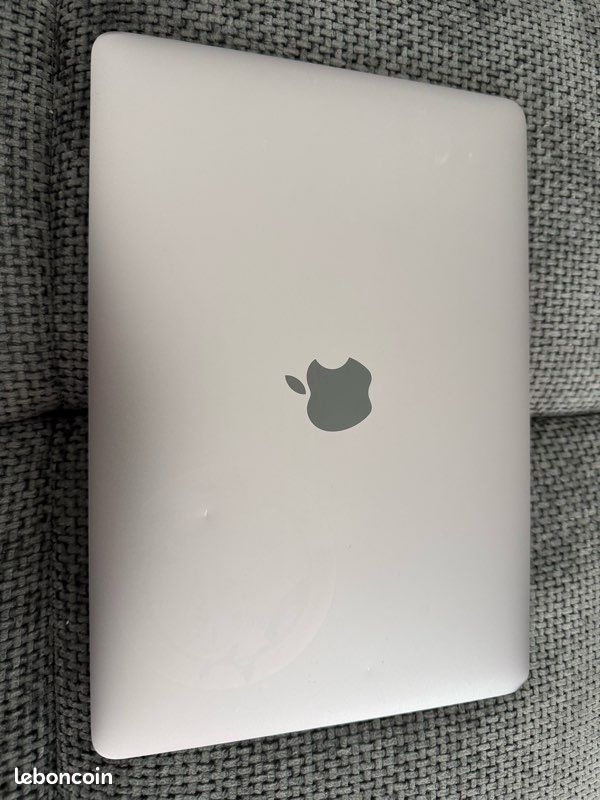 MacBook Retina 12” 2017 – 8 Go RAM – SSD 256 Go – Très bon état (image 3)