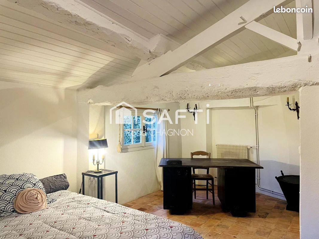 Maison 14 pièces 270 m² · à Terval · 270 m² · 261 333 €