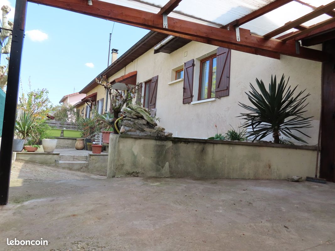 Maison 5 pièces 119 m² · à Charvieu-Chavagneux · 119 m² · 260 000 €
