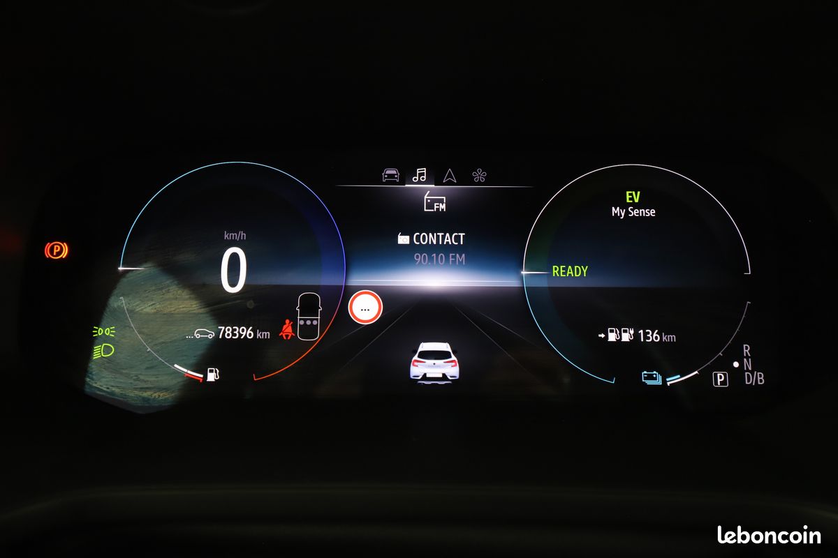 Renault Captur 1.6 E-Tech Plug-in Intens 160 ch (image 21)