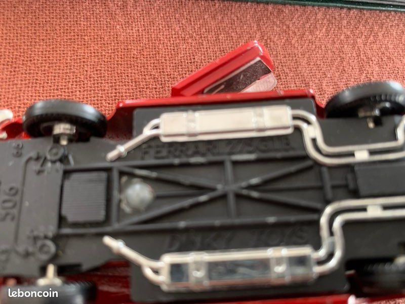 Dinky Toys 506 Ferrari 275 GTB – Échelle 1/43, Rouge, MIB, Fabrication Française