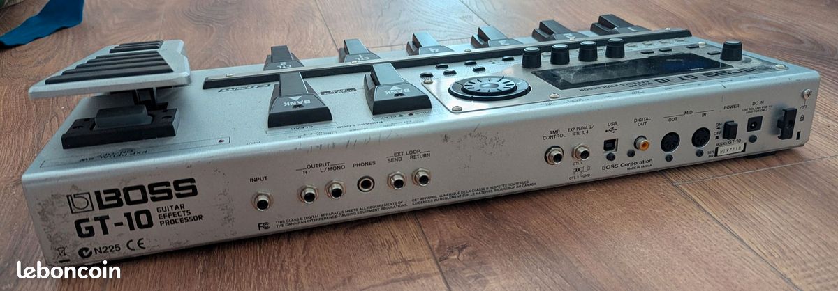 Pédalier Guitare BOSS GT-10 (image 2)