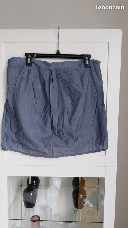 Jupe bleue taille 42 Autre ton neuve (image 1)