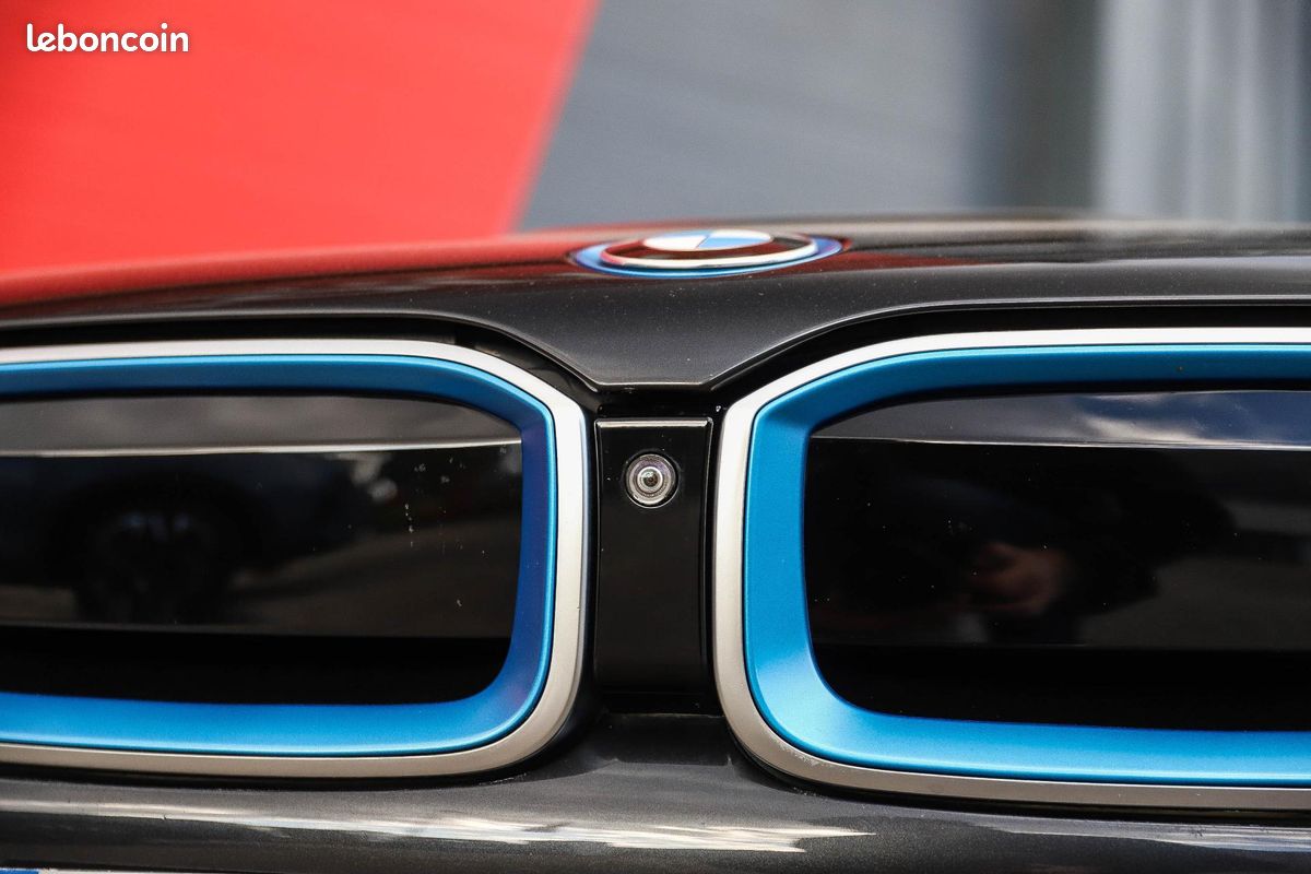 Bmw i8 pure impulse bva (image 47)