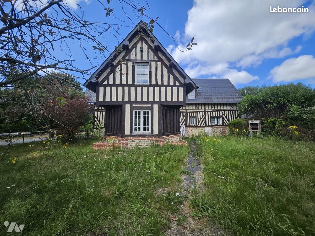 Maison 6 pièces 163 m² · à Saint-André-d'Hébertot · 163 m² · 107 000 €