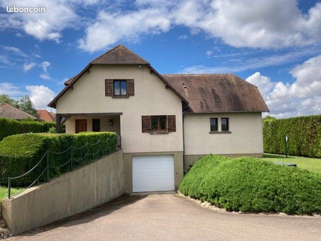 Maison 9 pièces 260 m² · à Saint-Parres-aux-Tertres · 260 m² · 400 000 €