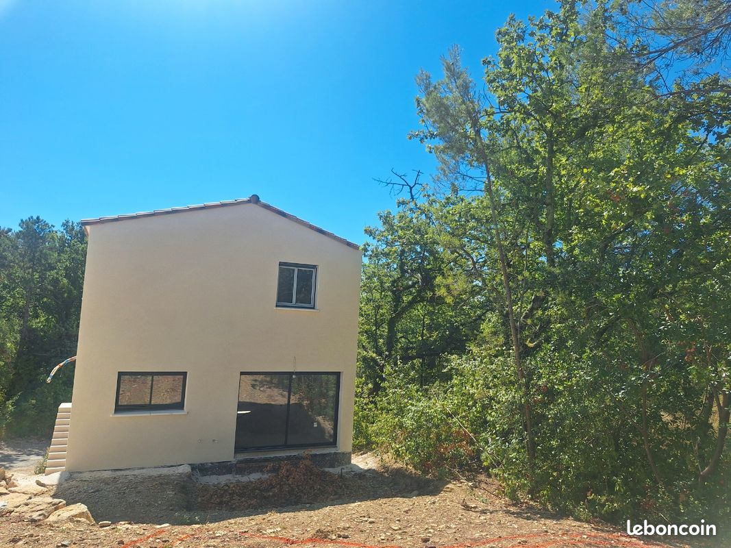 Maison 4 pièces 104 m² · à Lédignan · 104 m² · 250 000 €