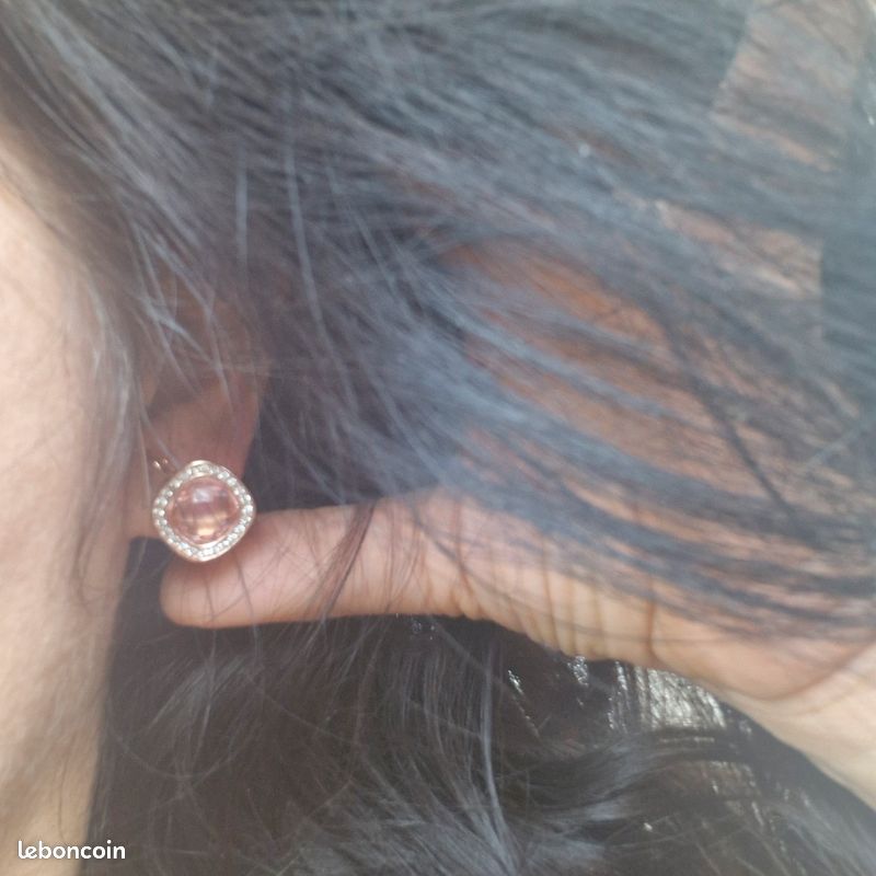 Boucles D'oreilles Dormeuses Plaqué Or - Cristal Bleu - Style Pendantes Brillantes