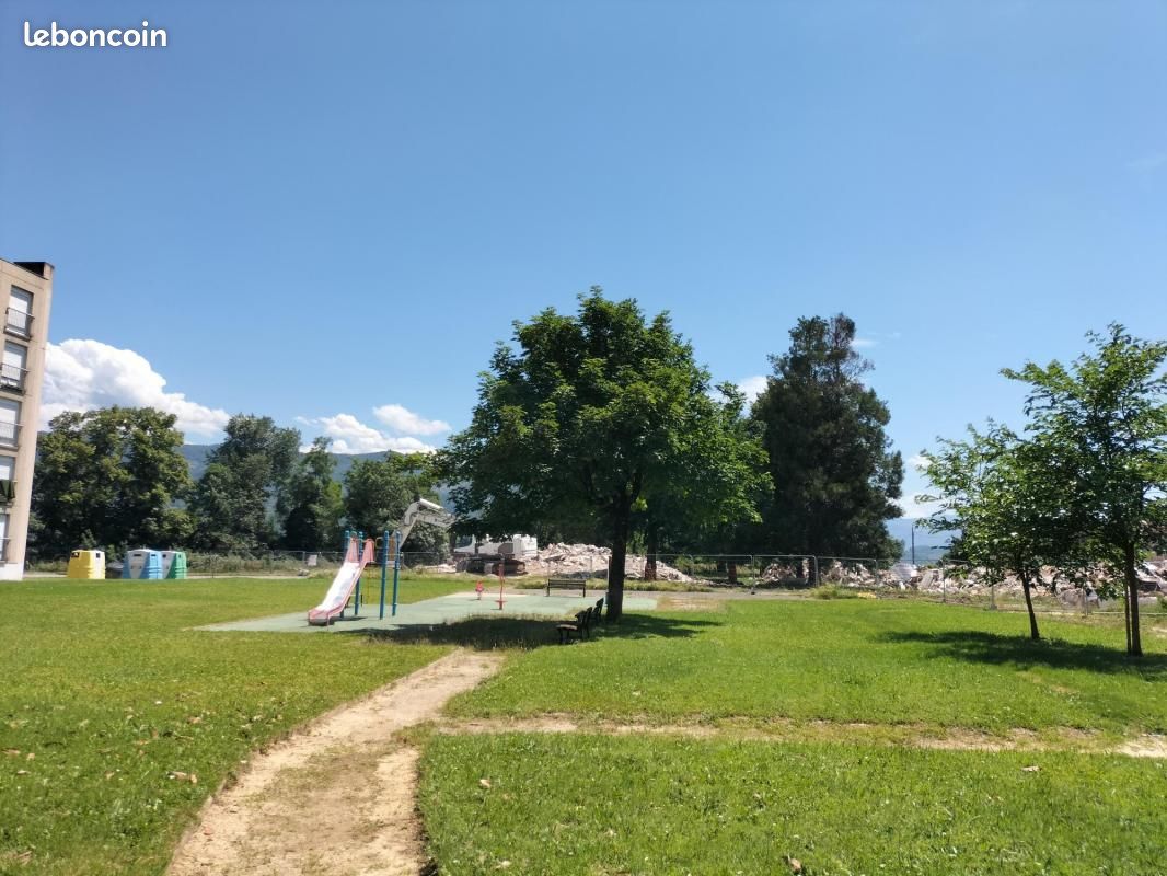 Appartement 4 pièces 92 m² · à Saint-Marcellin · 92 m² · 811 €/mois