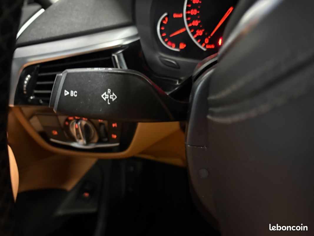 BMW Série 5 2.0 D 163ch Luxury - 2017 - Suivi complet - LED - Boîte auto - sièges chauffants (image 12)