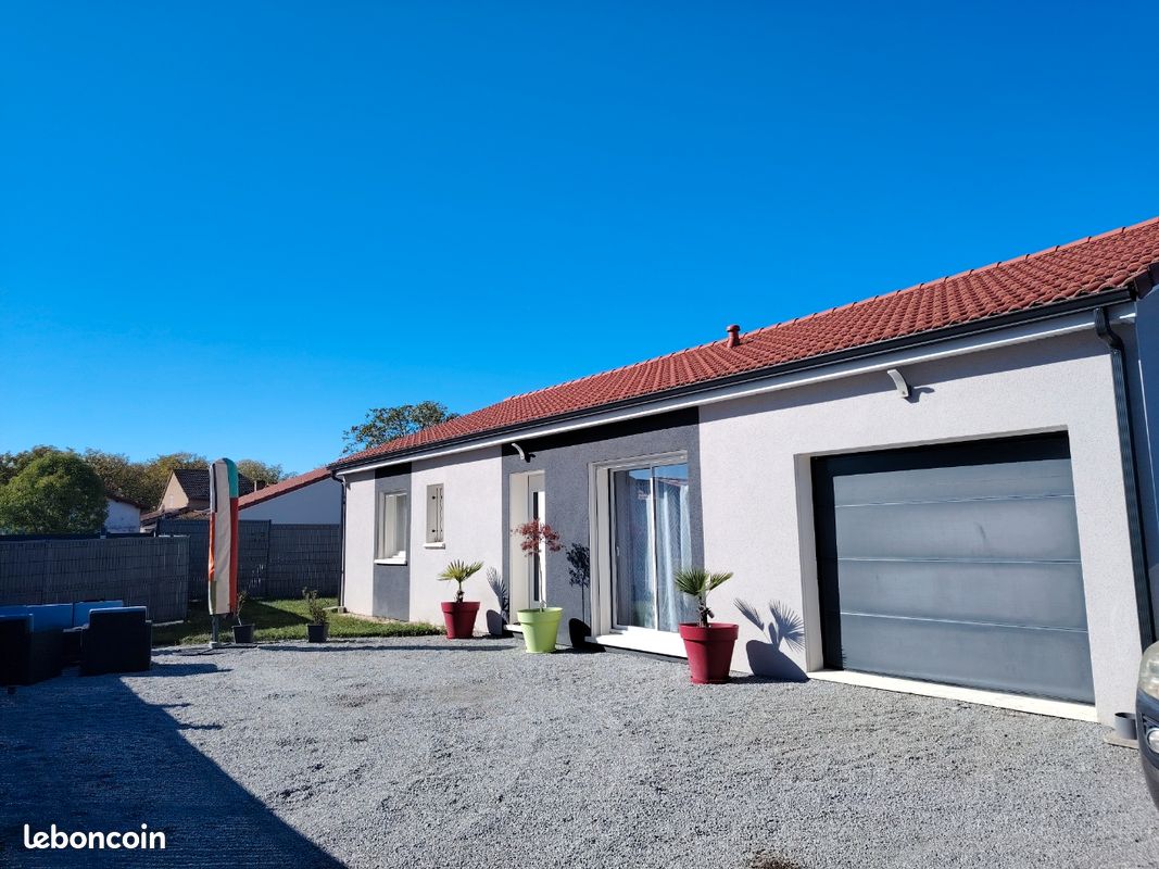 Maison 4 pièces 92 m² · à Randan · 92 m² · 220 000 €