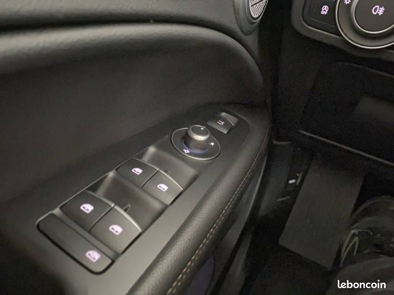 Alfa Romeo Stelvio 2.2 160 ch AT8 Intensa (image 20)