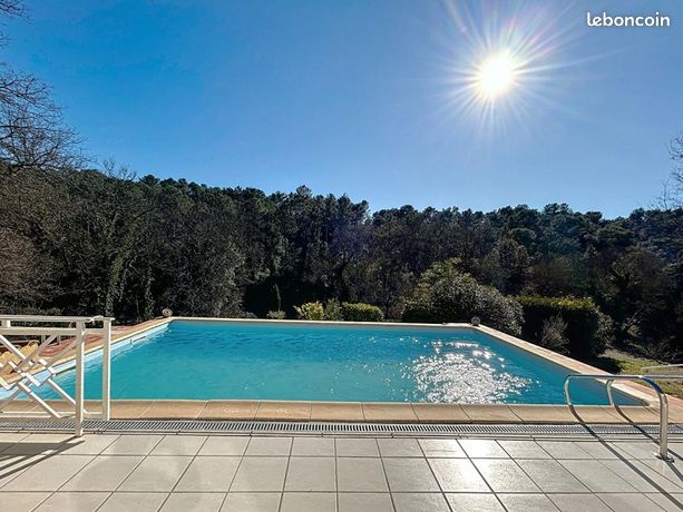 Maison 5 pièces 145 m²