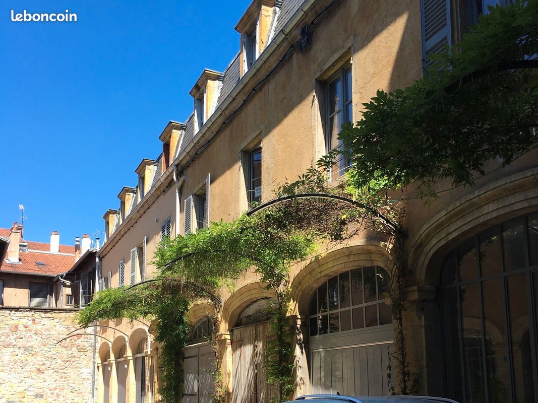 Appartement 2 pièces 51 m² · à Roanne · 51 m² · 495 €