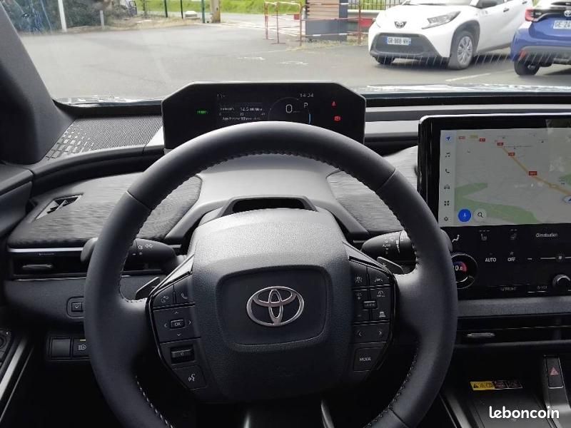 Toyota C-HR+ 224ch 77kWh Design Grande Autonomie (image 18)