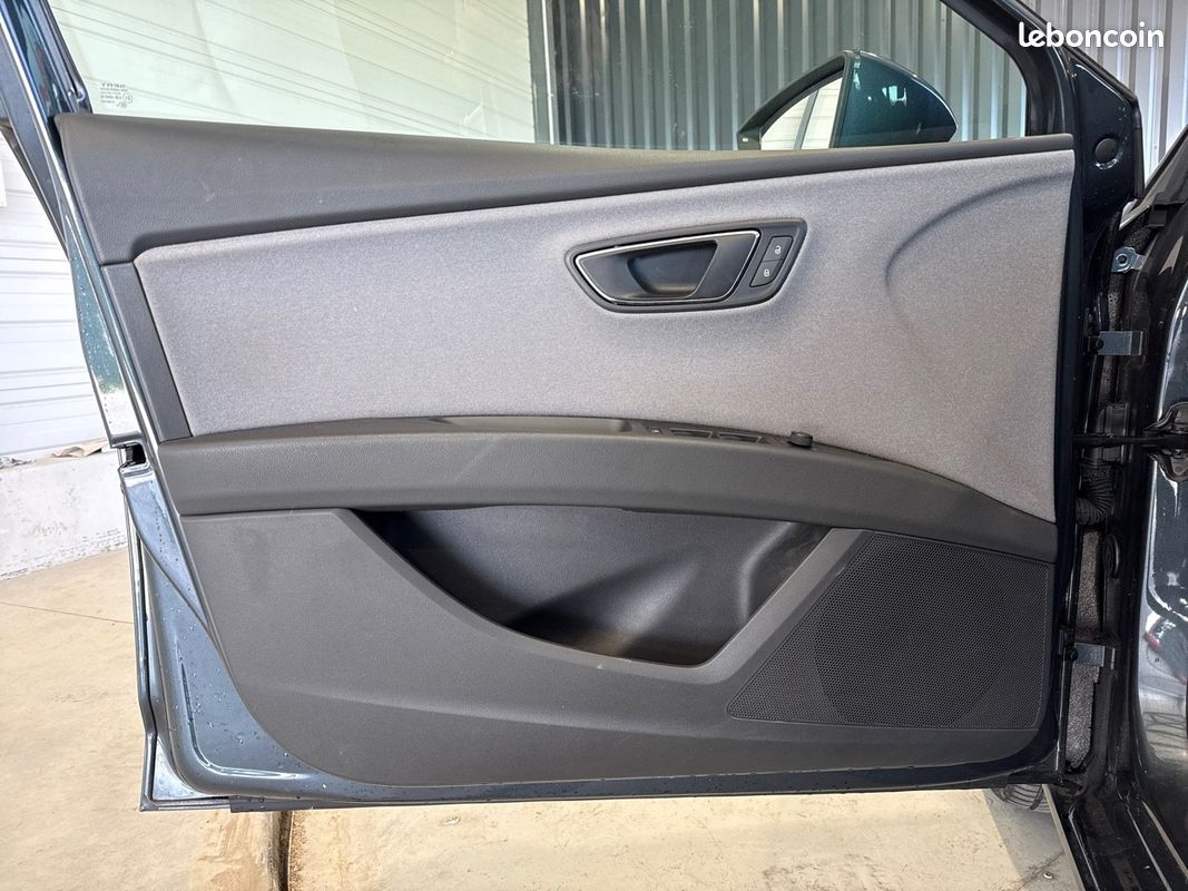 SEAT Leon 1.5 TGI 130 Start/Stop DSG7 Style Business (image 21)