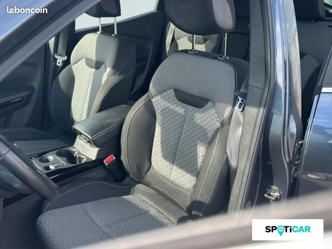 Renault Kadjar Blue dCi 115 EDC SL Limited (image 9)