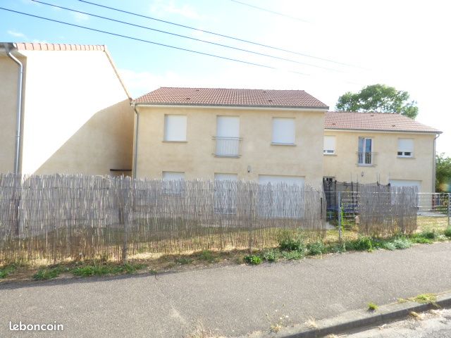 Maison 5 pièces 127 m² · à Colombey-les-Belles · 127 m² · 990 €