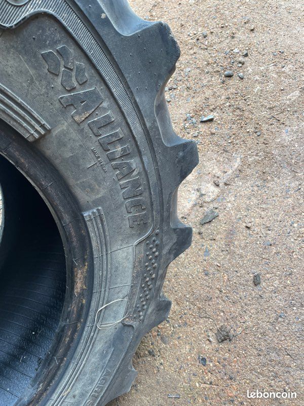 Pneu 380/70r24 (image 2)