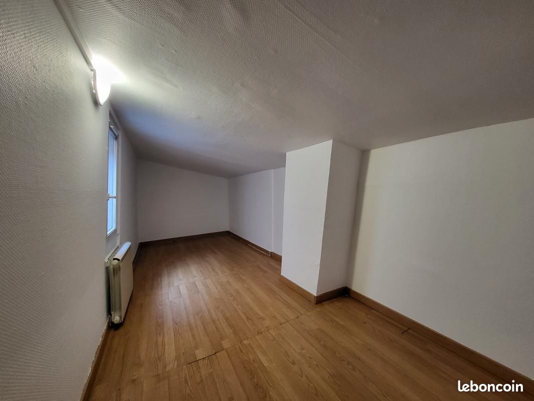 Maison a louer creil - 3 pièce(s) - 87 m2 - Surfyn