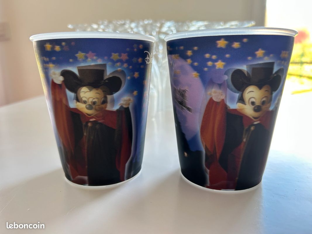 Verre Goblet Disney Halloween. Très bon état (image 11)