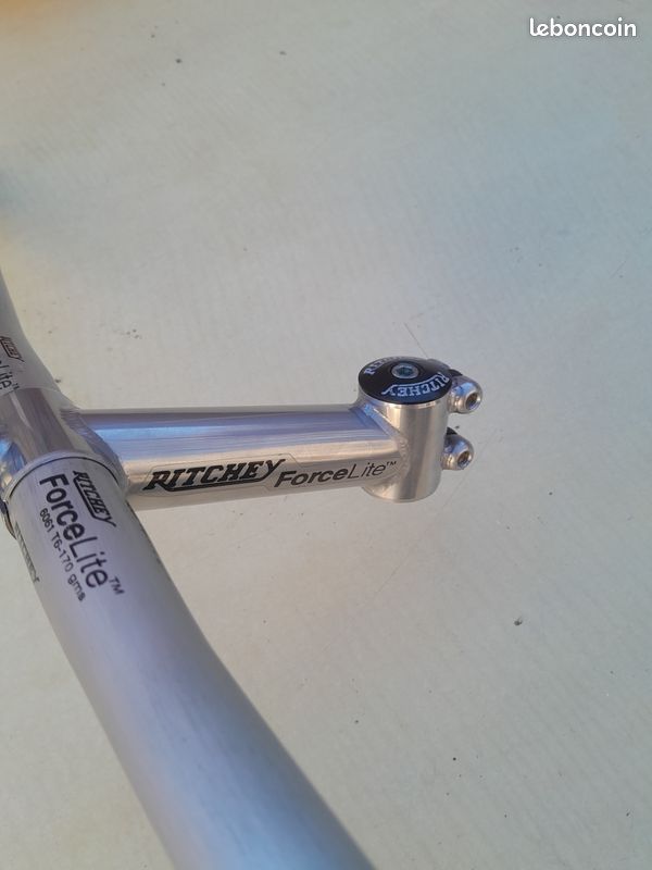 Guidon plat vintage Ritchey Force Lite 25,4 22,2 années 90