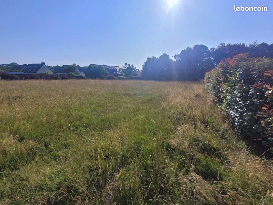 Terrain 418 m² Saint Aubin D Aubigne · à Saint-Aubin-d'Aubigné · 64 000 €