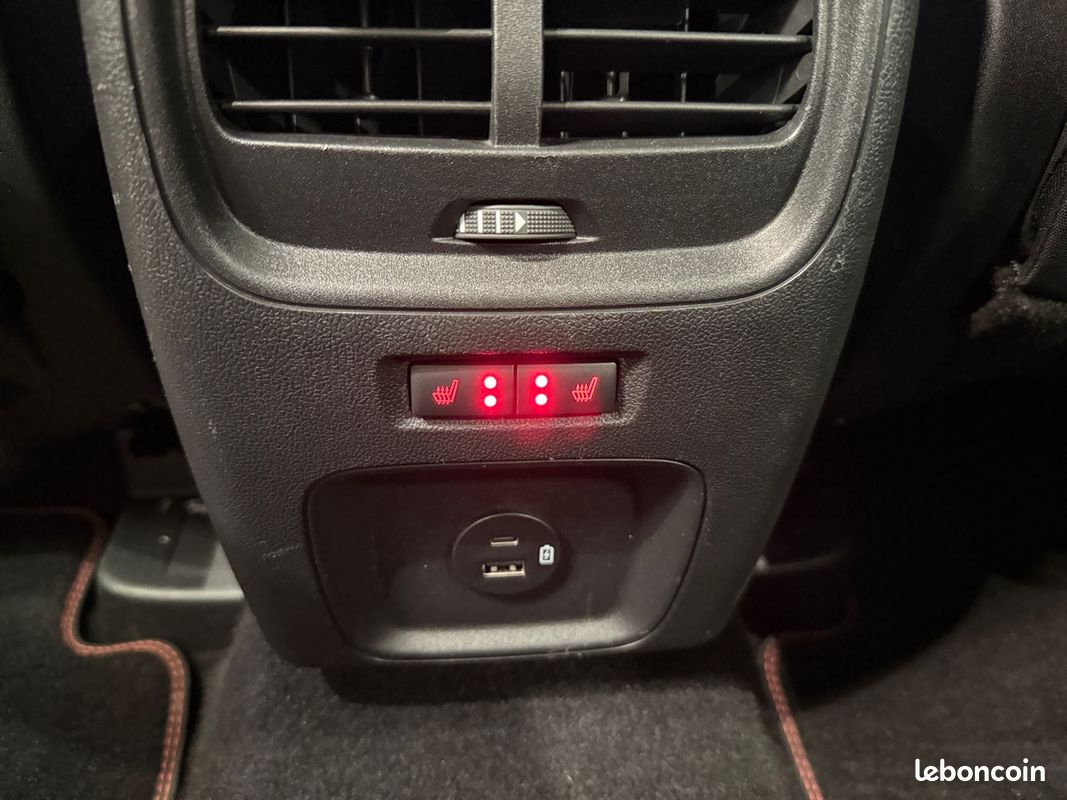 FORD KUGA III 2.5 FLEXIFUEL 190 FHEV ST LINE ECVT / Sieges AV - ARR + Volant Chauffant / CarPlay / Caméra (image 21)