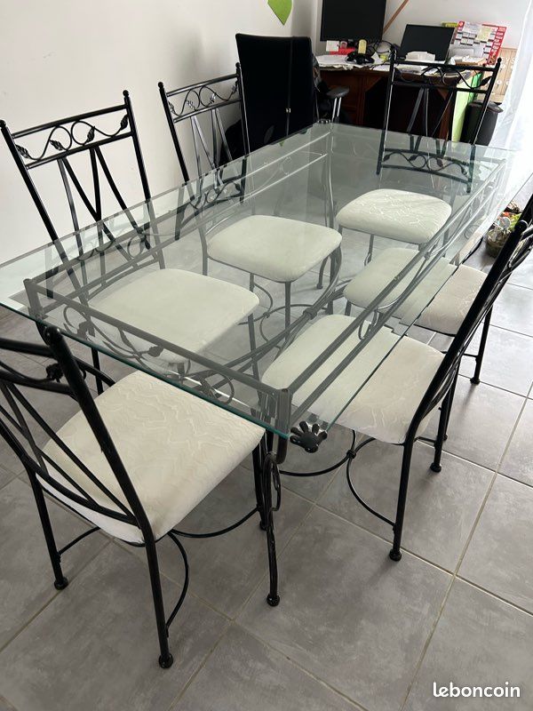 Table à manger + chaises (image 4)