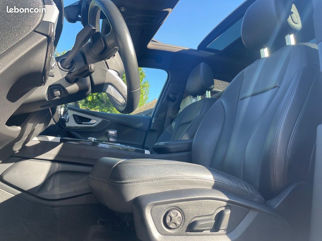 AUDI Q7 V6 TFSI 333 ch QUATTRO 7 PLACES S-LINE - VÉHICULE CONTROLÉ/GARANTI (image 13)