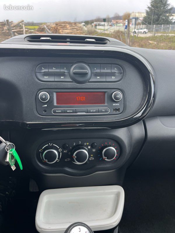 🚘 RENAULT TWINGO 3 1.0 SCe 70 ZEN 🚘 (image 12)
