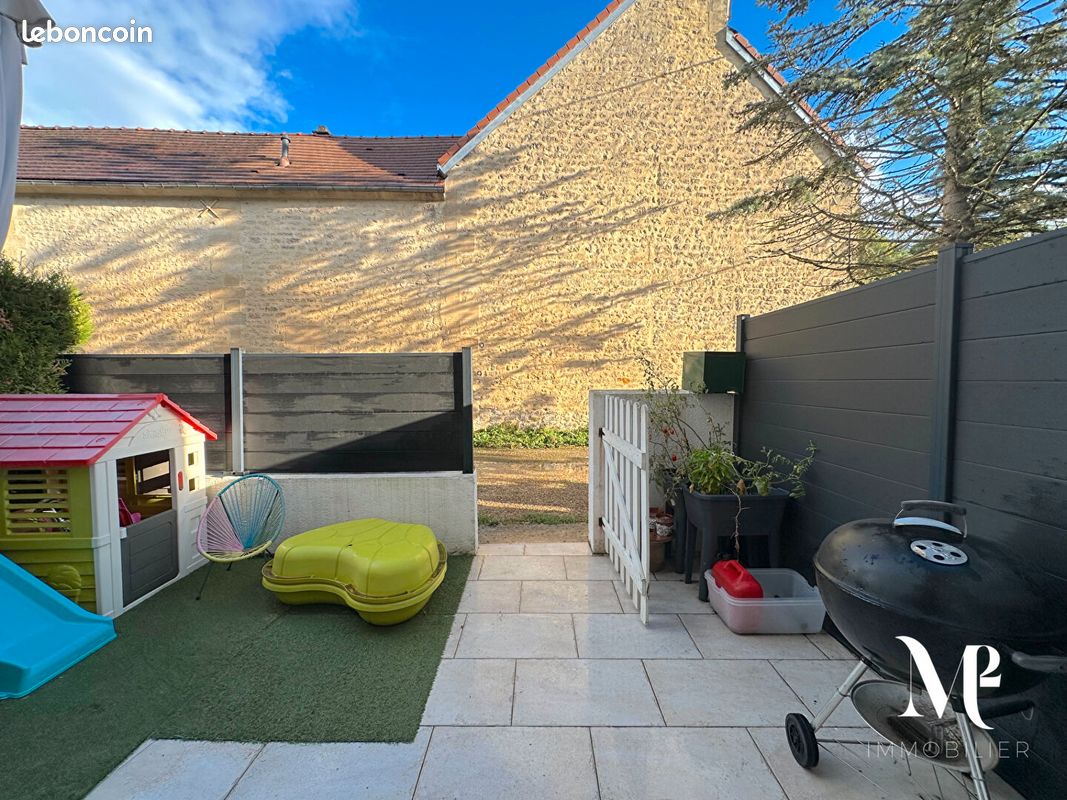 Maison 4 pièces 105 m² · à Blaincourt-lès-Précy · 105 m² · 210 000 €