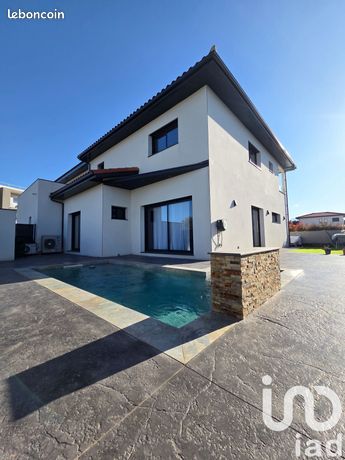 Villa 5 pièces 143 m²