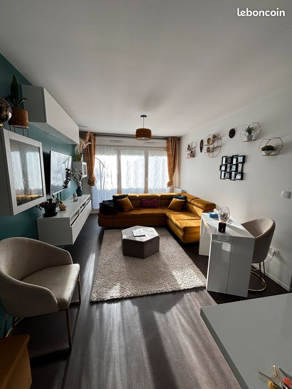 Appartement 3 pièces 58 m² · à Fleury-Mérogis · 58 m² · 1 050 €