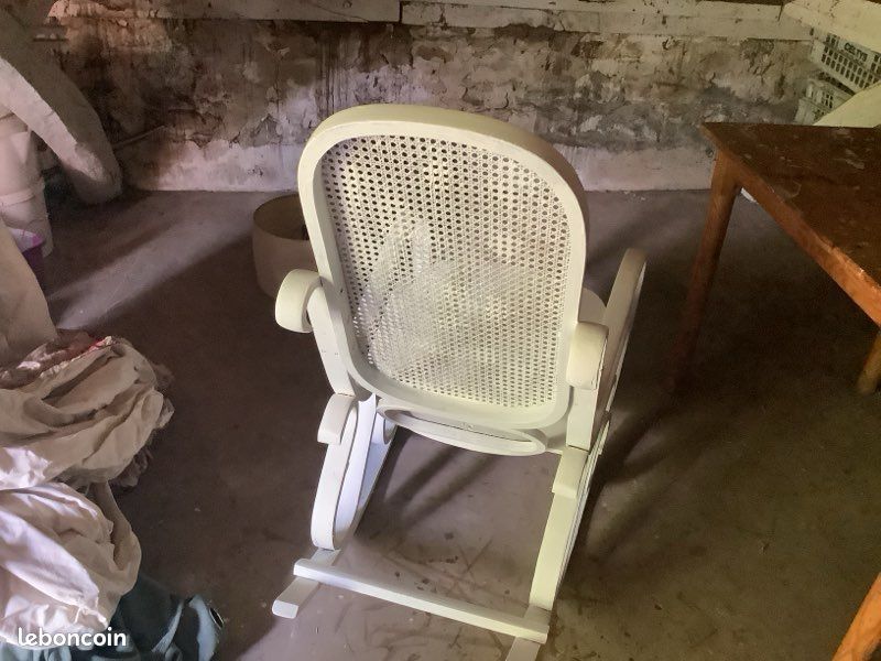 Rocking-chair (image 2)
