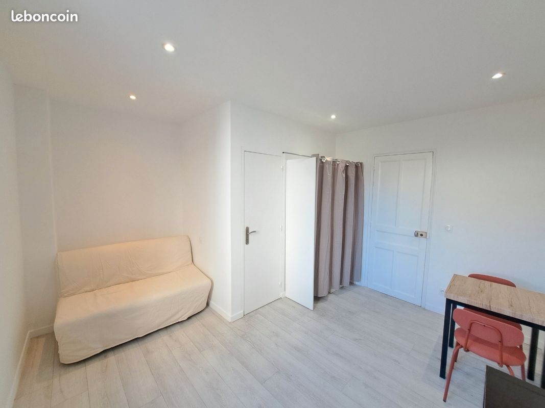 Appartement 1 pièce 25 m² · à Toulon · 25 m² · 550 €/mois